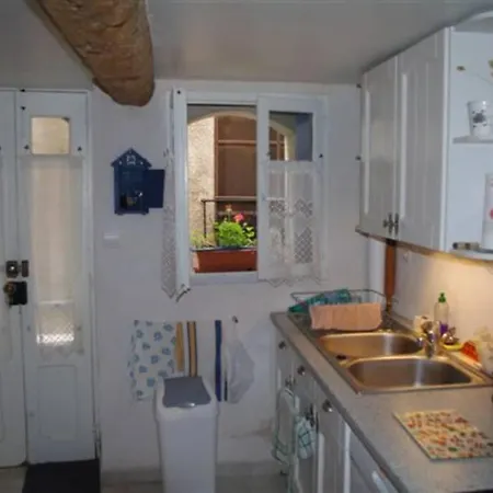 Apartament Location Saisonniere Maison De Ville Serignan Sérignan